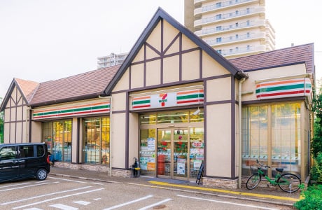 セブンイレブン豊中新千里南町店